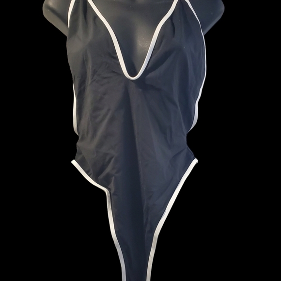 Icon Swim Black Thong One piece Swimsuit XL - Picture 2 of 5